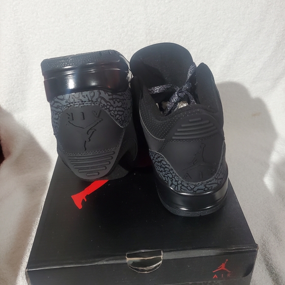 Jordan Sneakers in Black and Gray - Picture 3 of 4